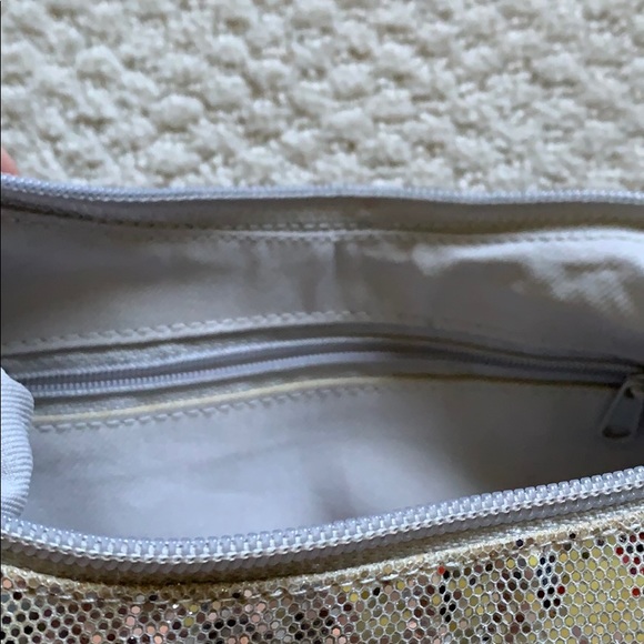 🔥 2 for 20 🔥NEW Silver purse & mesh coin purse - Picture 3 of 7